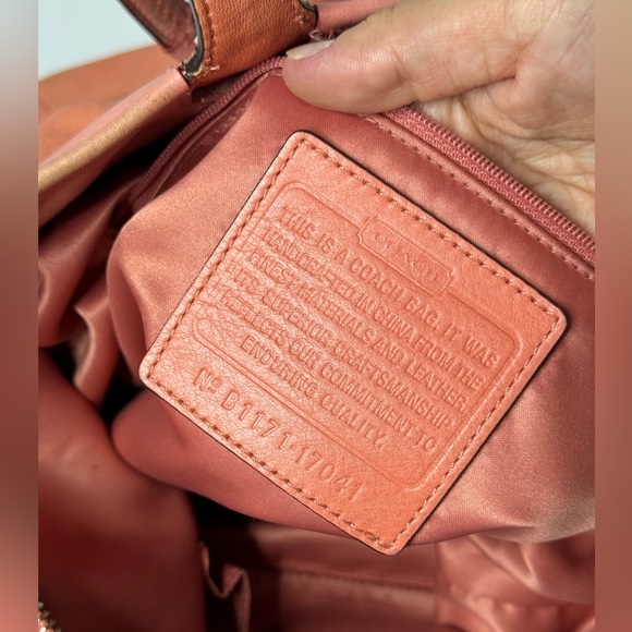 Coach Julia Leather North South Leigh Slim Bag Tote Shoulder Bag Peach
